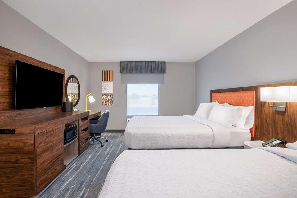 Hampton Inn&Suites Muncie Habitación foto